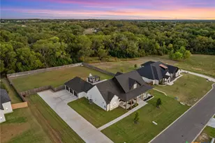 6911 Ben Houston Ct, Temple, TX 76502 - Photo 5