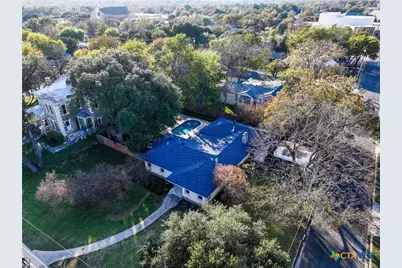 812 N Penelope Street, Belton, TX 76513 - Photo 31