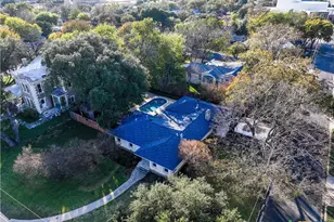 812 N Penelope St, Belton, TX 76513 - Photo 31