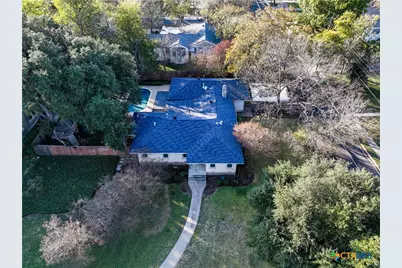 812 N Penelope Street, Belton, TX 76513 - Photo 35