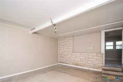 812 N Penelope Street, Belton, TX 76513 - Photo 27