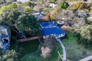 812 N Penelope St, Belton, TX 76513 - Photo 29