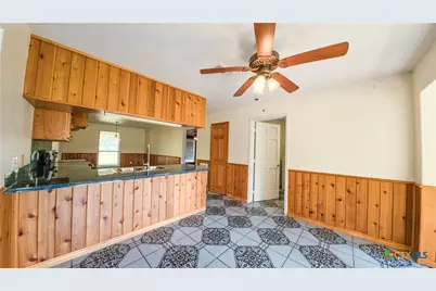 4491 County Road 382, Louise, TX 77455 - Photo 9