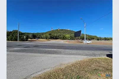 110 Maricopa Drive, Canyon Lake, TX 78133 - Photo 11