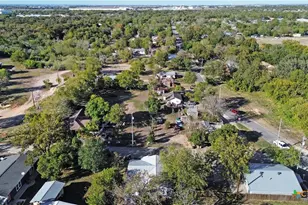 767 Taylor Ave, Seguin, TX 78155 - Photo 31