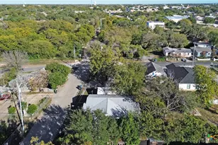 767 Taylor Ave, Seguin, TX 78155 - Photo 25