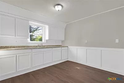 767 Taylor Avenue, Seguin, TX 78155 - Photo 15