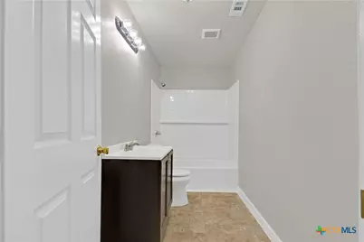 767 Taylor Avenue, Seguin, TX 78155 - Photo 17