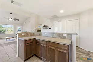 1710 Mountain Brook, Schertz, TX 78154 - Photo 11