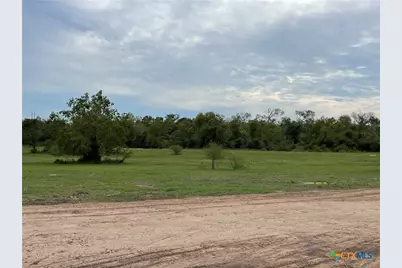 573 Robinhood Rd., Victoria, TX 77905 - Photo 9