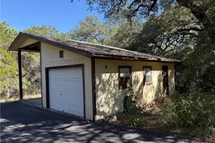 3290 River Oaks Dr, New Braunfels, TX 78132 - Photo 7