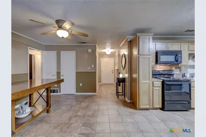 103 Lackey, Florence, TX 76527 - Photo 31