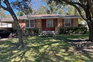 206 W Young, Temple, TX 76501 - Photo 1