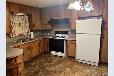 206 W Young, Temple, TX 76501 - Photo 5