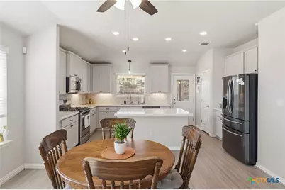 605 Jaboncillo Street, New Braunfels, TX 78132 - Photo 11