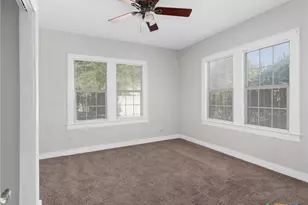 1013 Sacramento, San Antonio, TX 78201 - Photo 17