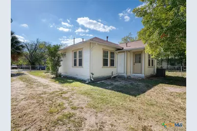 1013 Sacramento, San Antonio, TX 78201 - Photo 21
