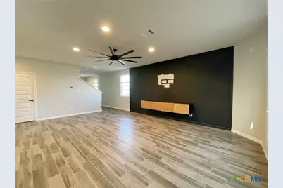 108 Old Stagecoach Road, Jarrell, TX 76537 - Photo 3