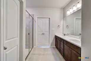 832 Little Pebble, New Braunfels, TX 78130 - Photo 9