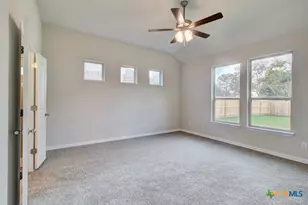 832 Little Pebble, New Braunfels, TX 78130 - Photo 5