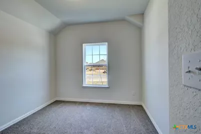 943 Creek Bed Drive, New Braunfels, TX 78130 - Photo 15