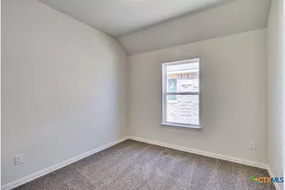 943 Creek Bed Drive, New Braunfels, TX 78130 - Photo 17