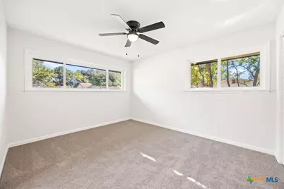 192 Oriole Drive, New Braunfels, TX 78130 - Photo 25