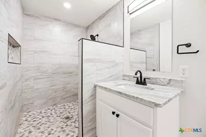 192 Oriole Drive, New Braunfels, TX 78130 - Photo 19