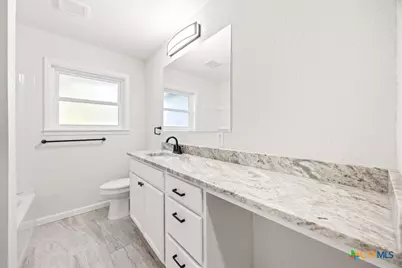 192 Oriole Drive, New Braunfels, TX 78130 - Photo 23