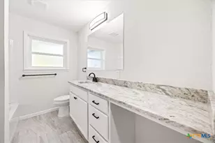 192 Oriole Dr, New Braunfels, TX 78130 - Photo 23