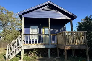 1017 W Nueces St, Victoria, TX 77901 - Photo 23