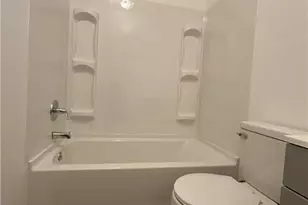 1017 W Nueces St, Victoria, TX 77901 - Photo 21