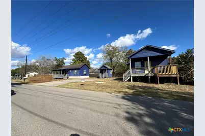 1017 W Nueces Street, Victoria, TX 77901 - Photo 5
