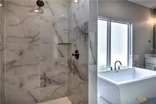 8186 S Lone Star Pkwy, Moody, TX 76557 - Photo 25