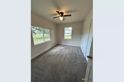 236 Hilltop Drive, Victoria, TX 77905 - Photo 13