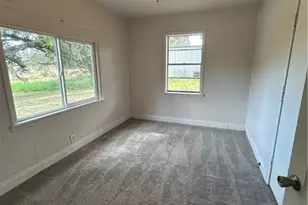 236 Hilltop Dr, Victoria, TX 77905 - Photo 13