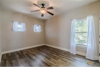 1950 Triple Peak Drive, Canyon Lake, TX 78133 - Photo 21