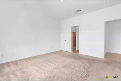 8904 James Bowie, Seguin, TX 78155 - Photo 9