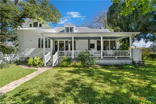 141 N Range St, Yorktown, TX 78164 - Photo 5