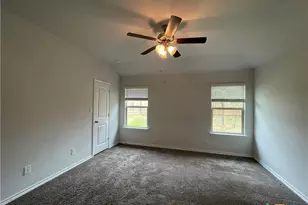 6161 Lavaca Dr, Belton, TX 76513 - Photo 15