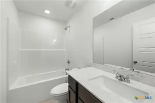 410 University Ave, Troy, TX 76579 - Photo 11