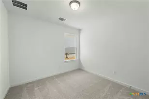 410 University Ave, Troy, TX 76579 - Photo 9