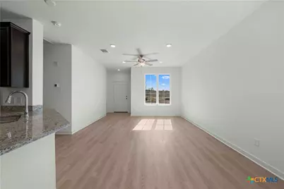 410 University Avenue, Troy, TX 76579 - Photo 23