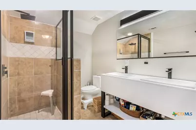 801 W Mulberry Avenue, San Antonio, TX 78212 - Photo 15