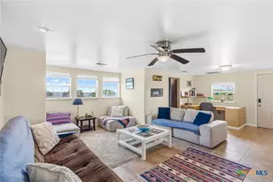 364 N Blackburn Ave, Port Lavaca, TX 77979 - Photo 5