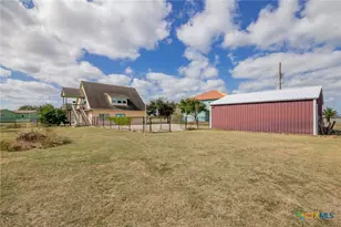 364 N Blackburn Ave, Port Lavaca, TX 77979 - Photo 25