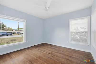 534 Cicero Drive, San Antonio, TX 78218 - Photo 15