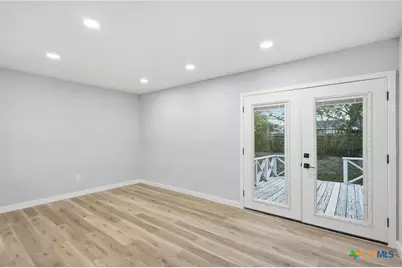 534 Cicero Drive, San Antonio, TX 78218 - Photo 13