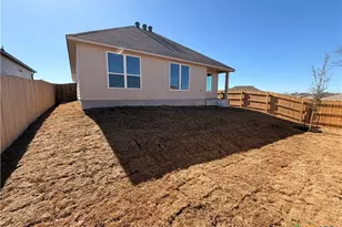 402 University Ave, Troy, TX 76579 - Photo 9