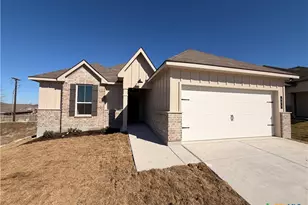 402 University Ave, Troy, TX 76579 - Photo 1